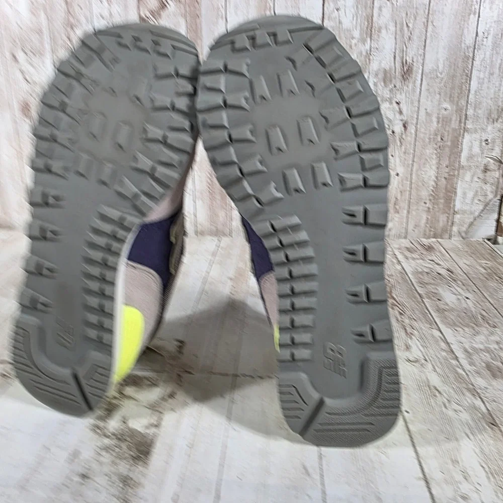 New Balance 574 Womens Purple Grey Neon Yellow Sneakers WL574SOU Size 9
